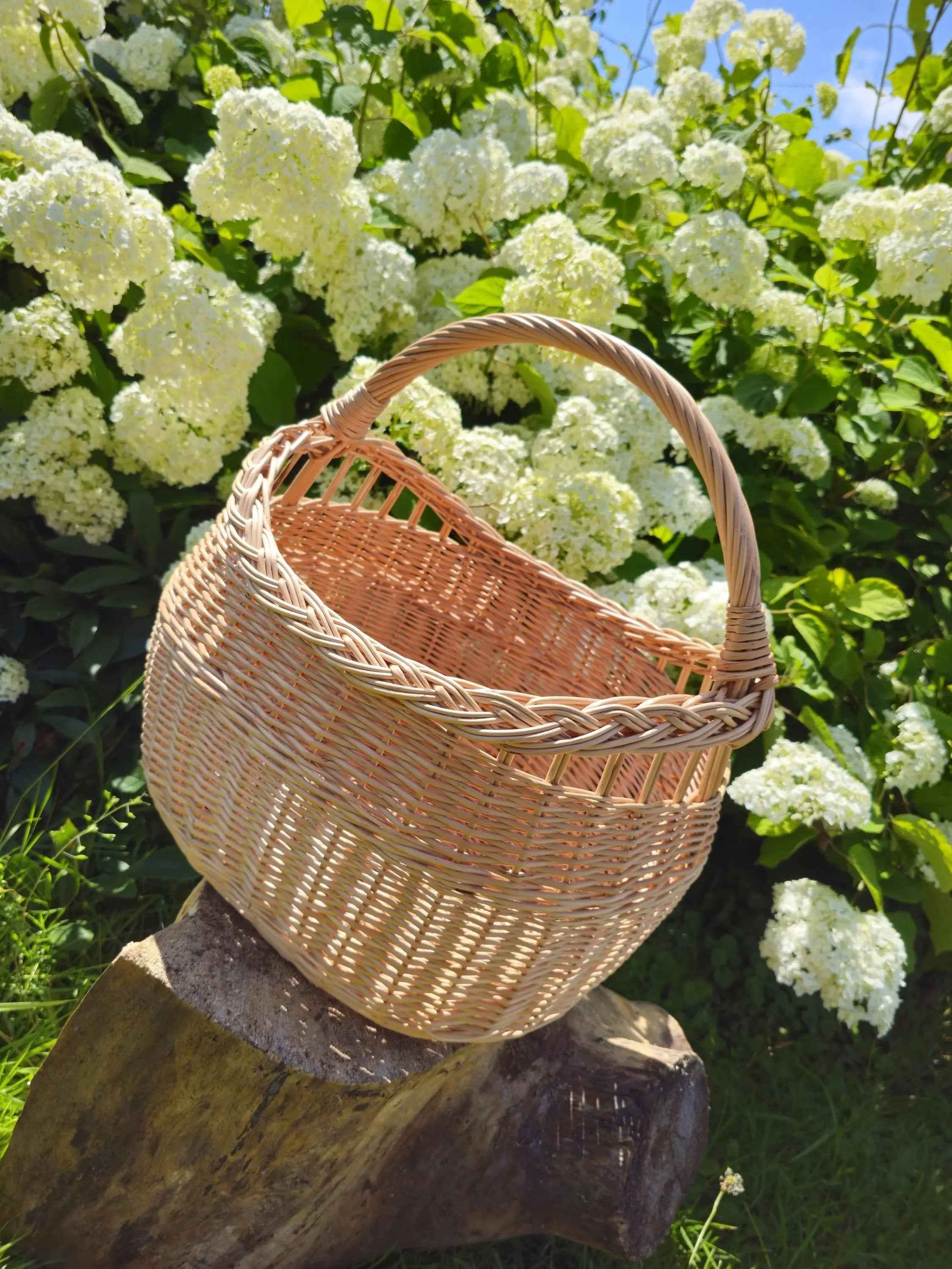 Wicker basket 039b - NaturelyWoven wicker - handmade