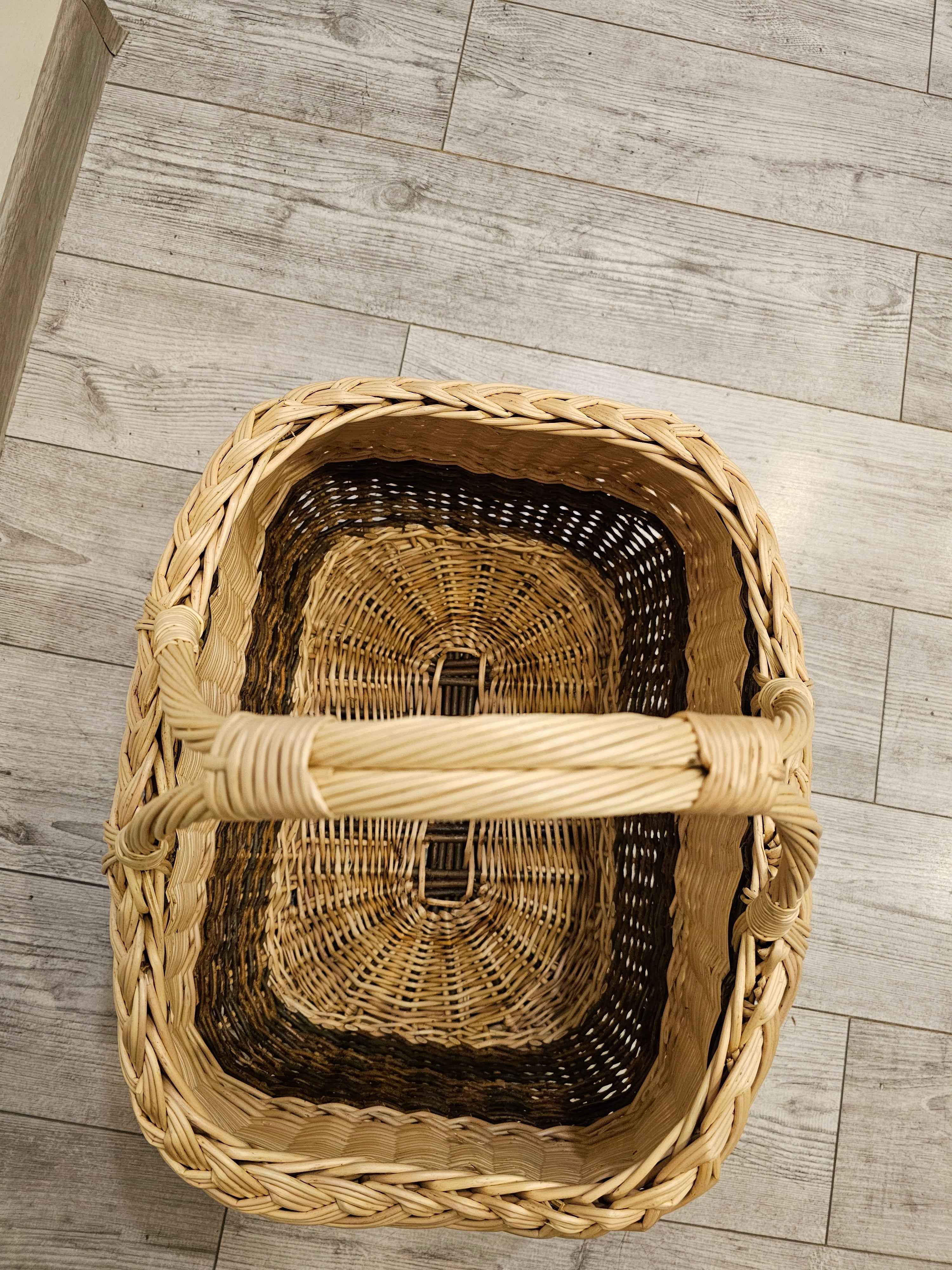 Wicker basket 019r - NaturelyWoven wicker - handmade