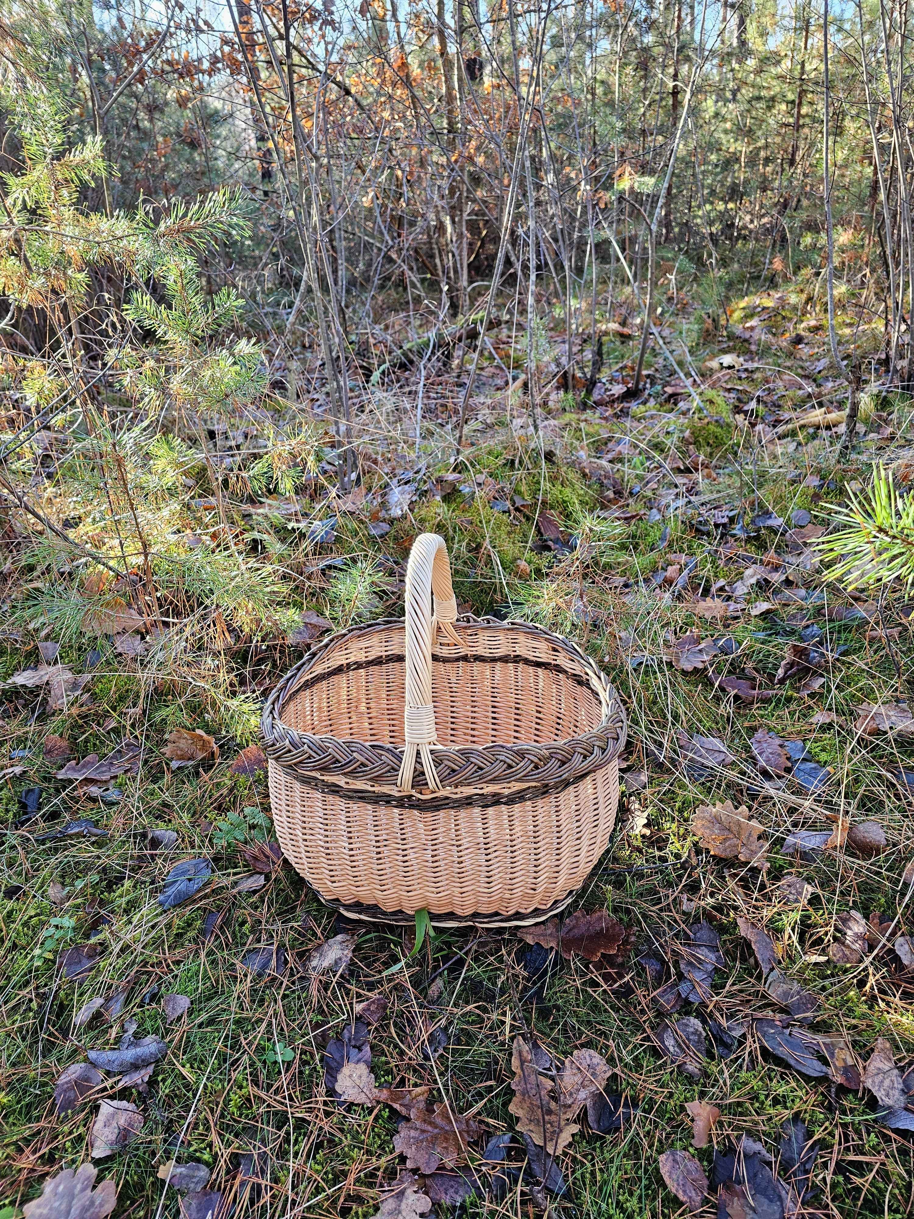 Wicker basket 026r - NaturelyWoven wicker - handmade