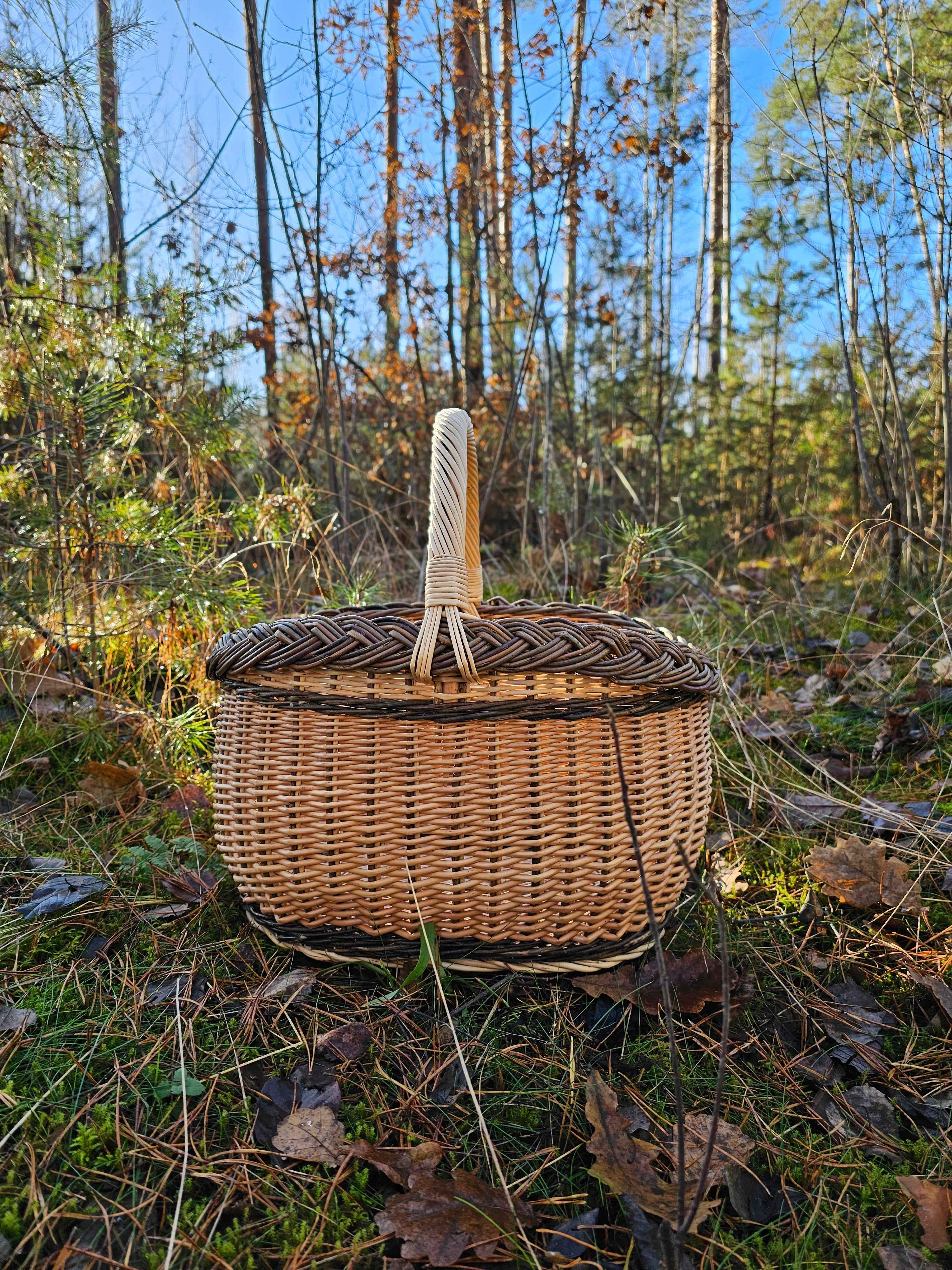 Wicker basket 026r - NaturelyWoven wicker - handmade