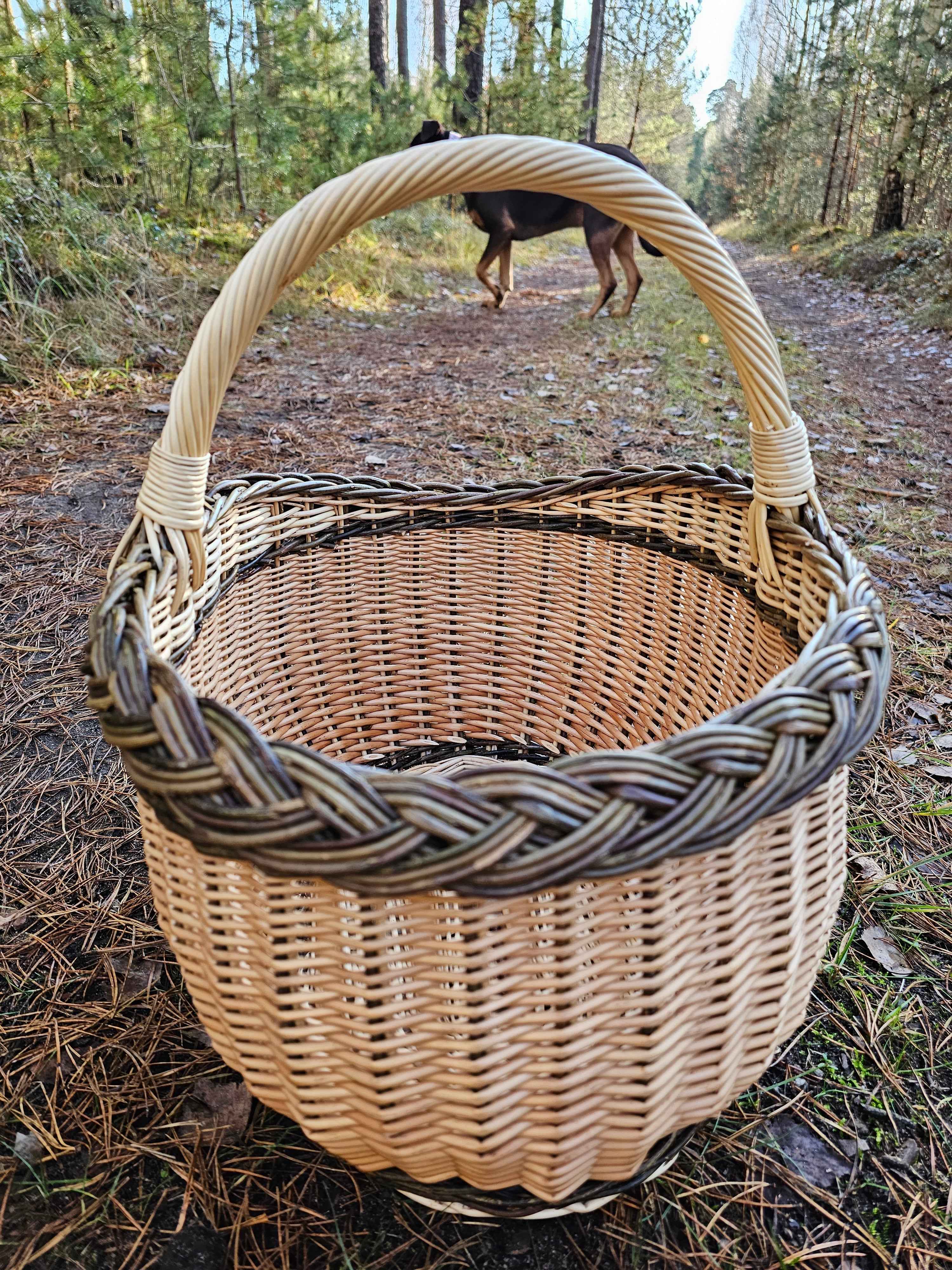 Wicker basket 026r - NaturelyWoven wicker - handmade