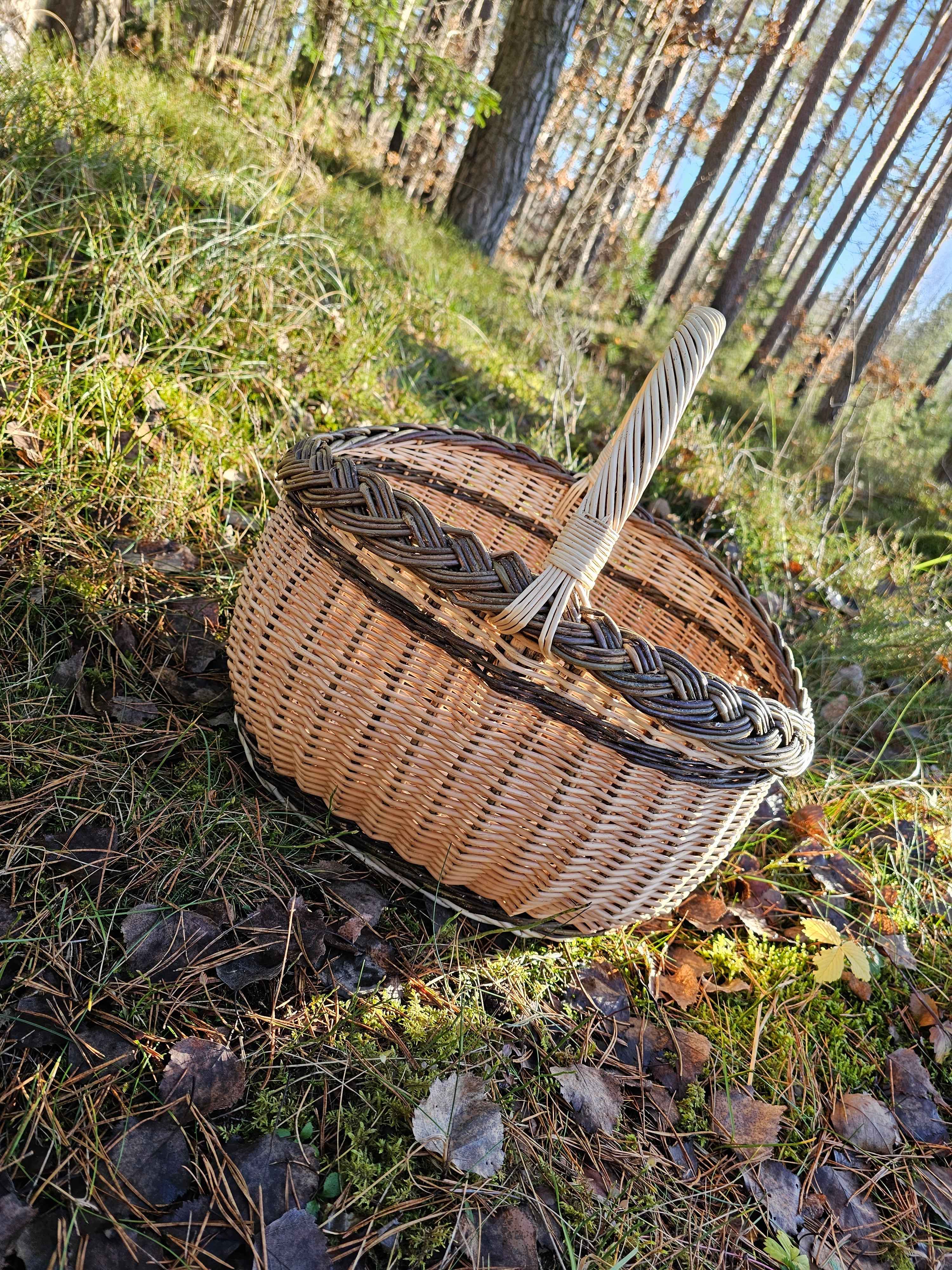 Wicker basket 026r - NaturelyWoven wicker - handmade