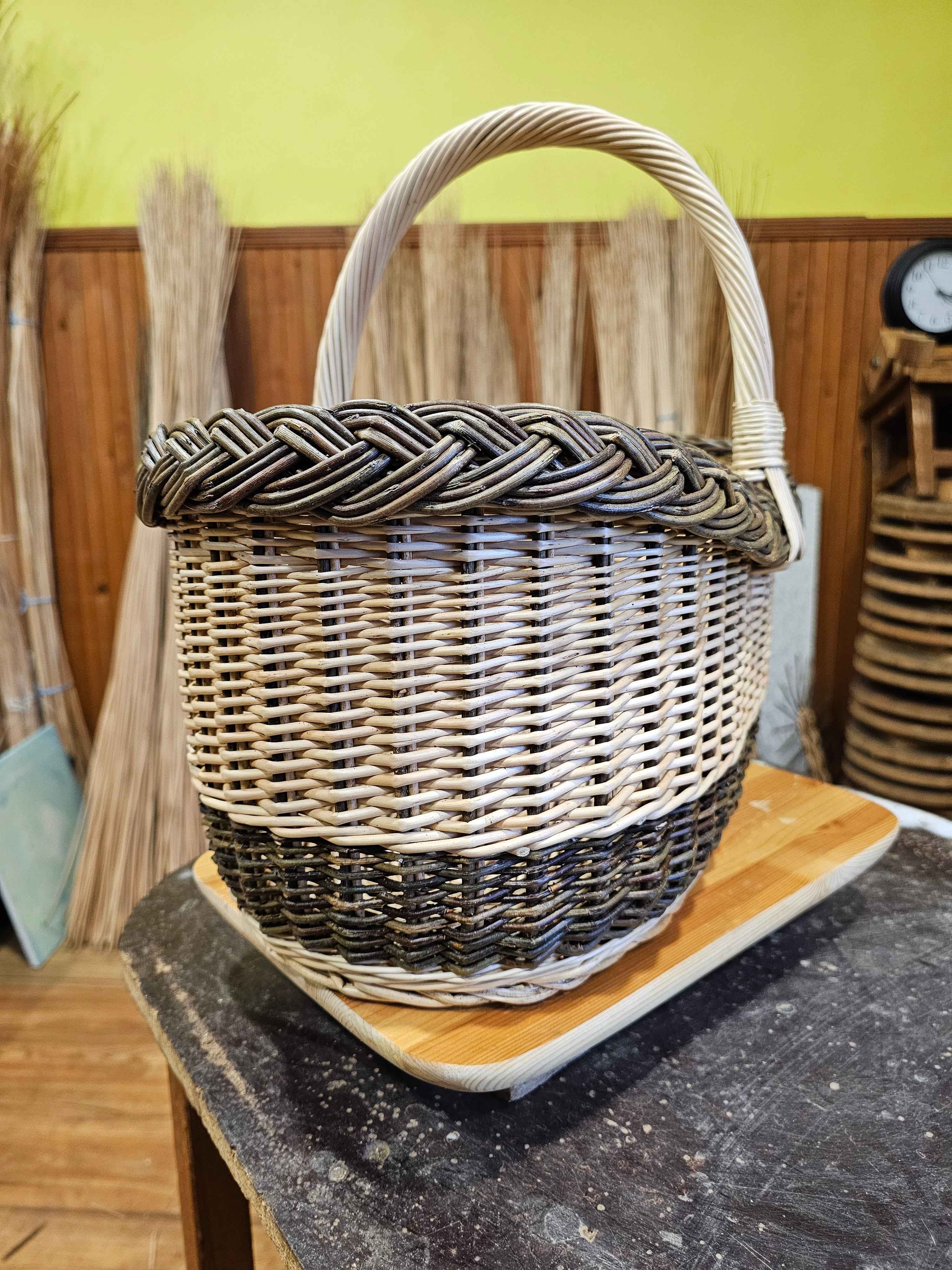 Wicker basket 041r - NaturelyWoven wicker - handmade