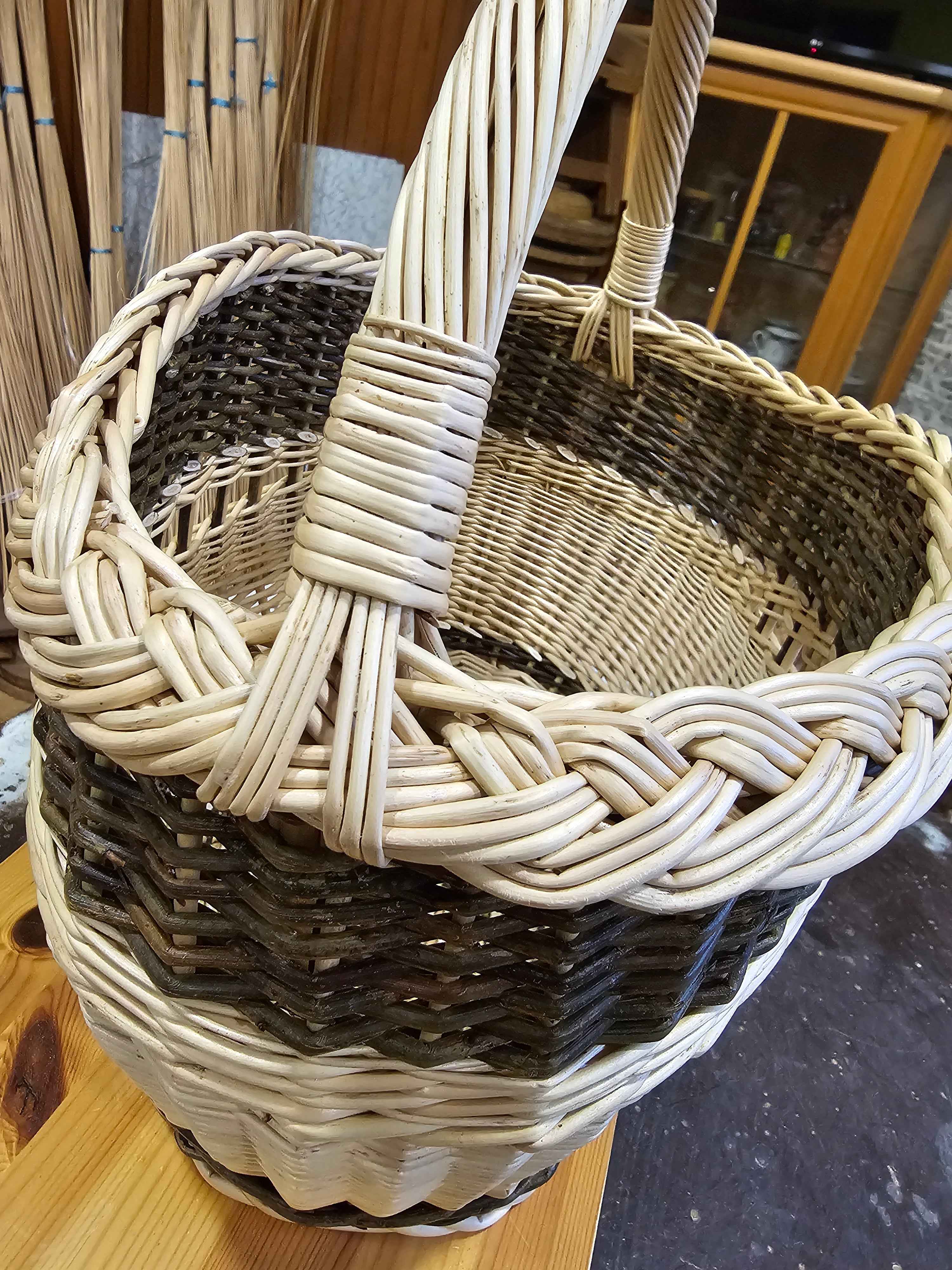 Wicker basket 042r - NaturelyWoven wicker - handmade