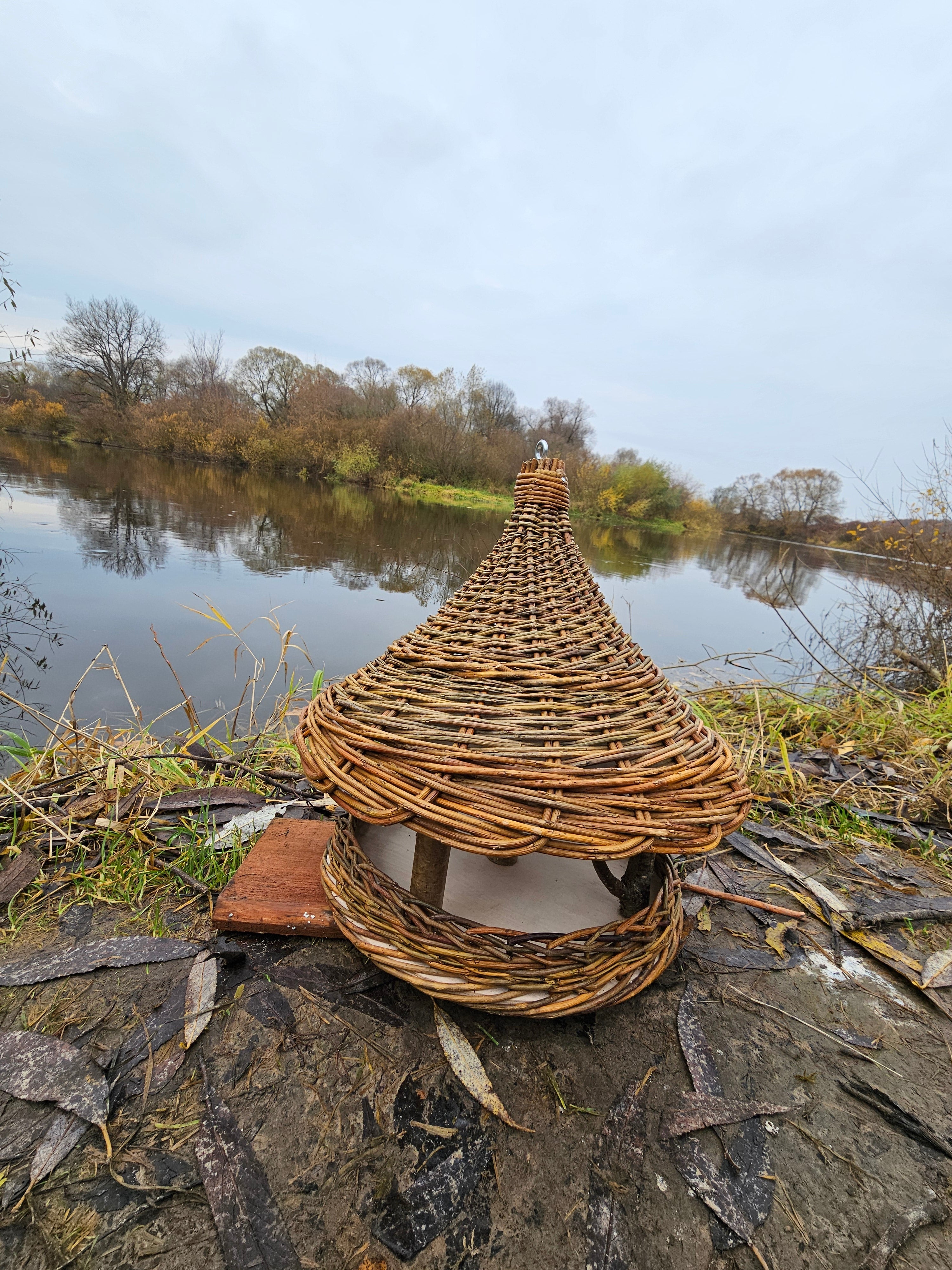 Wicker Bird Feeder - Hanging Willow Roof Garden Feeder - NaturelyWoven