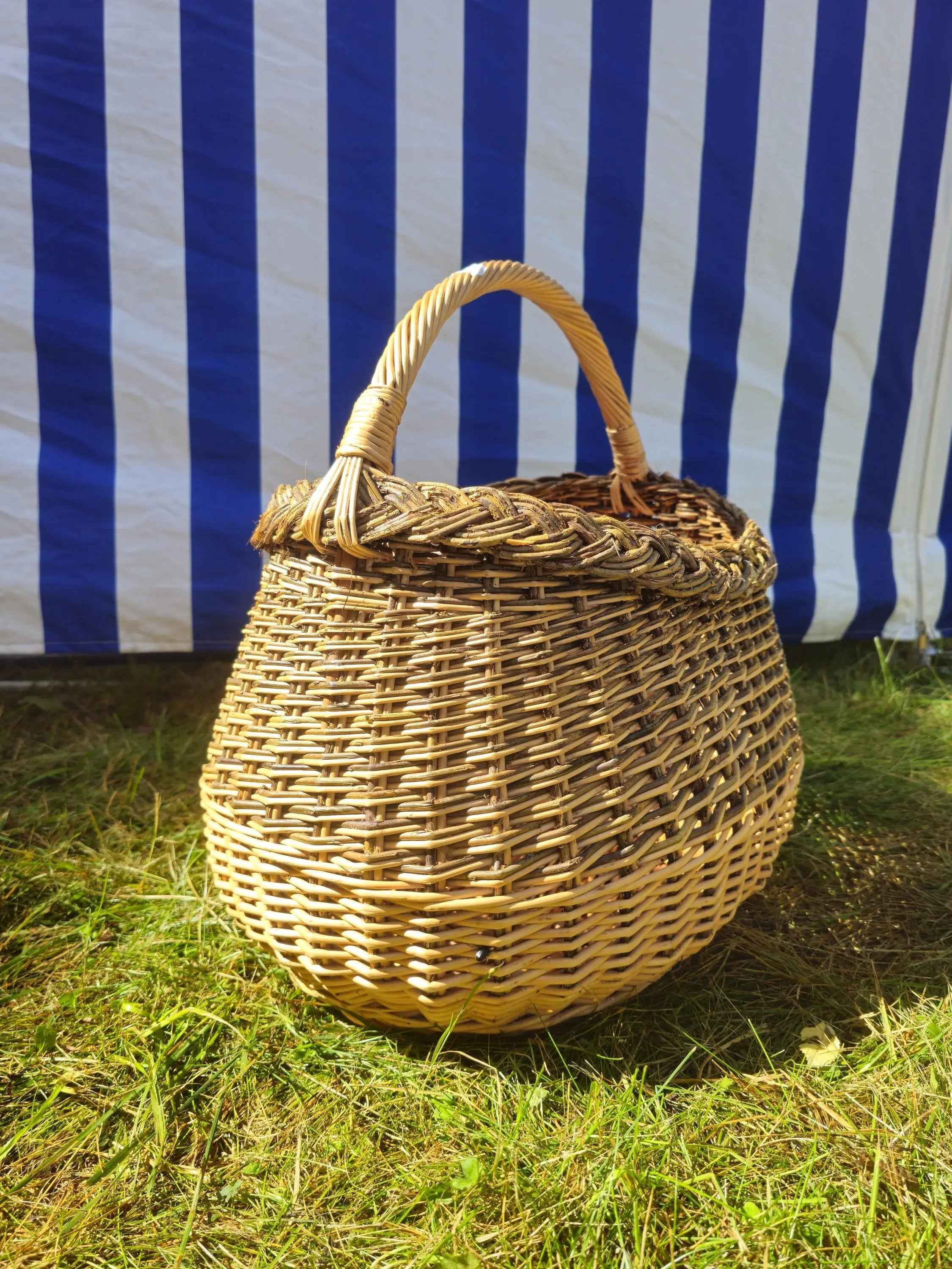 Wicker basket 015r - NaturelyWoven wicker - handmade